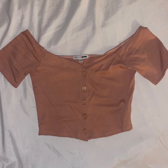 Off the shoulder shirt - Picture 1 of 1